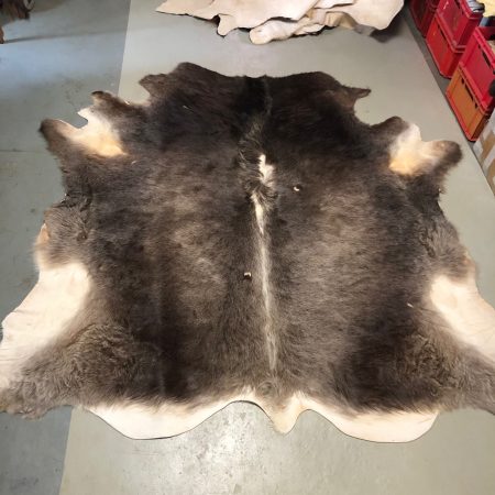 Chromfrei gegerbtes Rinderfell – graubraun – 200 x 180 cm - Nr 011